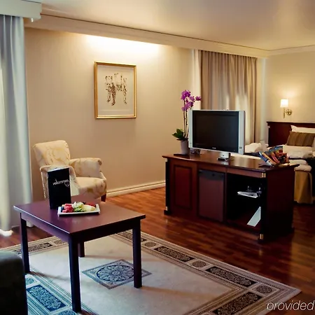 Scandic Park 4*